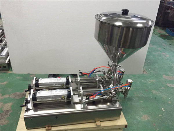 Široko používaný dvojitý hláv jahodový džem plniaci stroj 